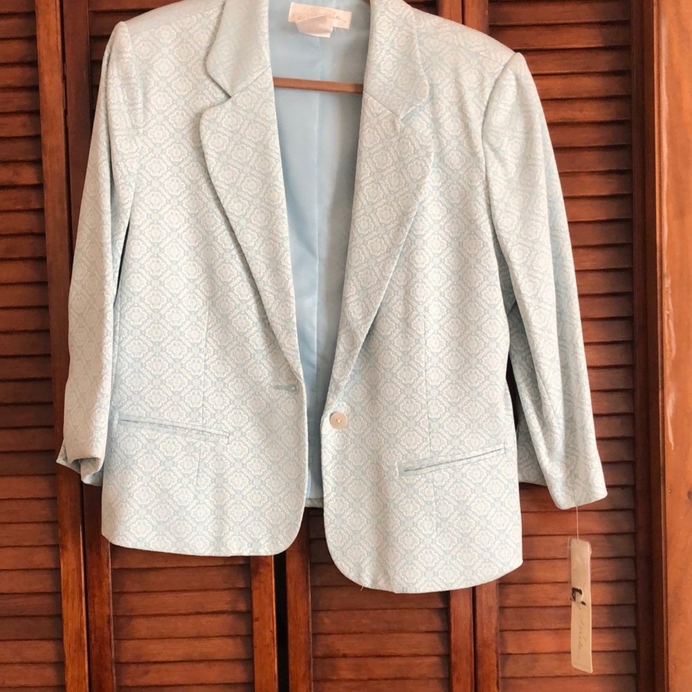 Suit